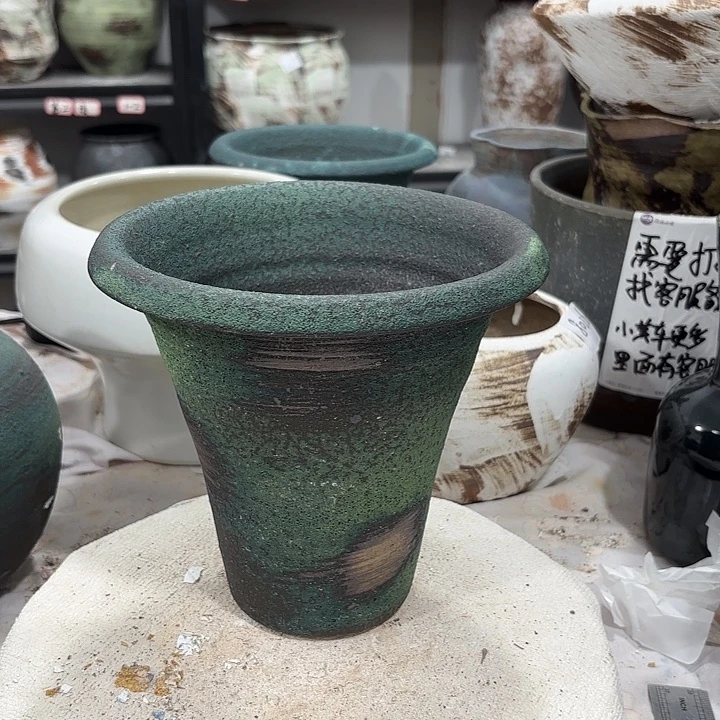 摆件高18，口17，无孔9608