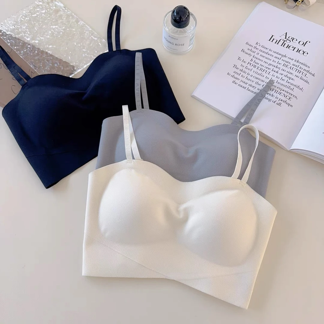 轻薄聚拢亲肤透气文胸642