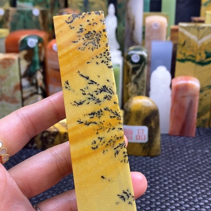 江西石惯****我青田石印章石