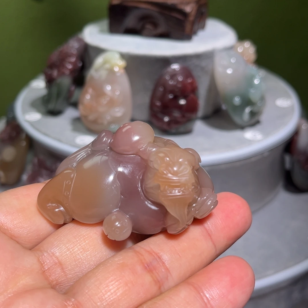 紫***缘未镶嵌颈饰玛瑙/玉髓