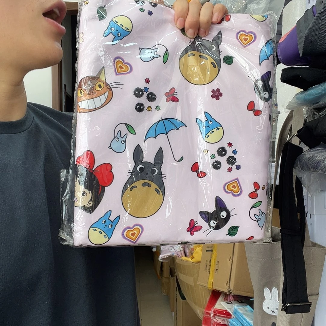 PU化妆包等产品和产品