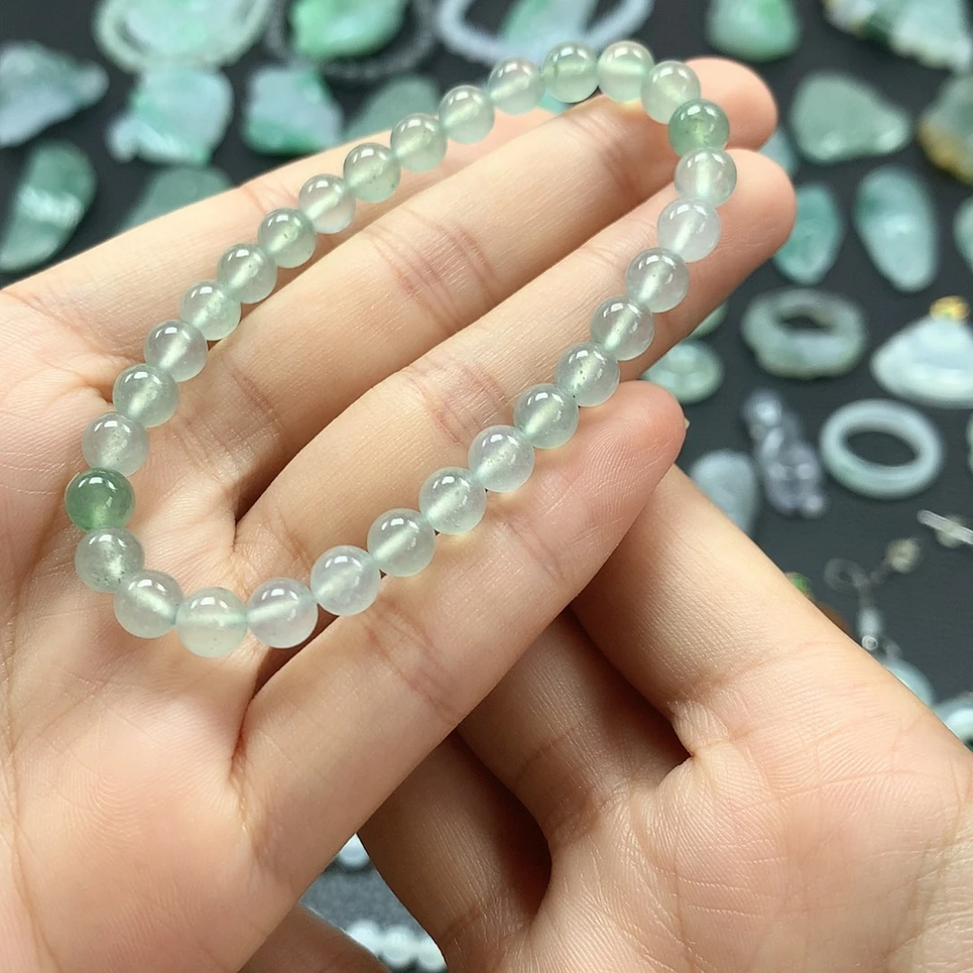 翡翠未镶嵌颈饰手串