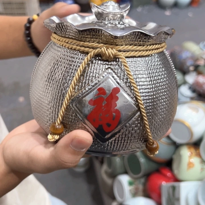 瑕疵福利品陶瓷茶叶罐不影响使用介意勿拍