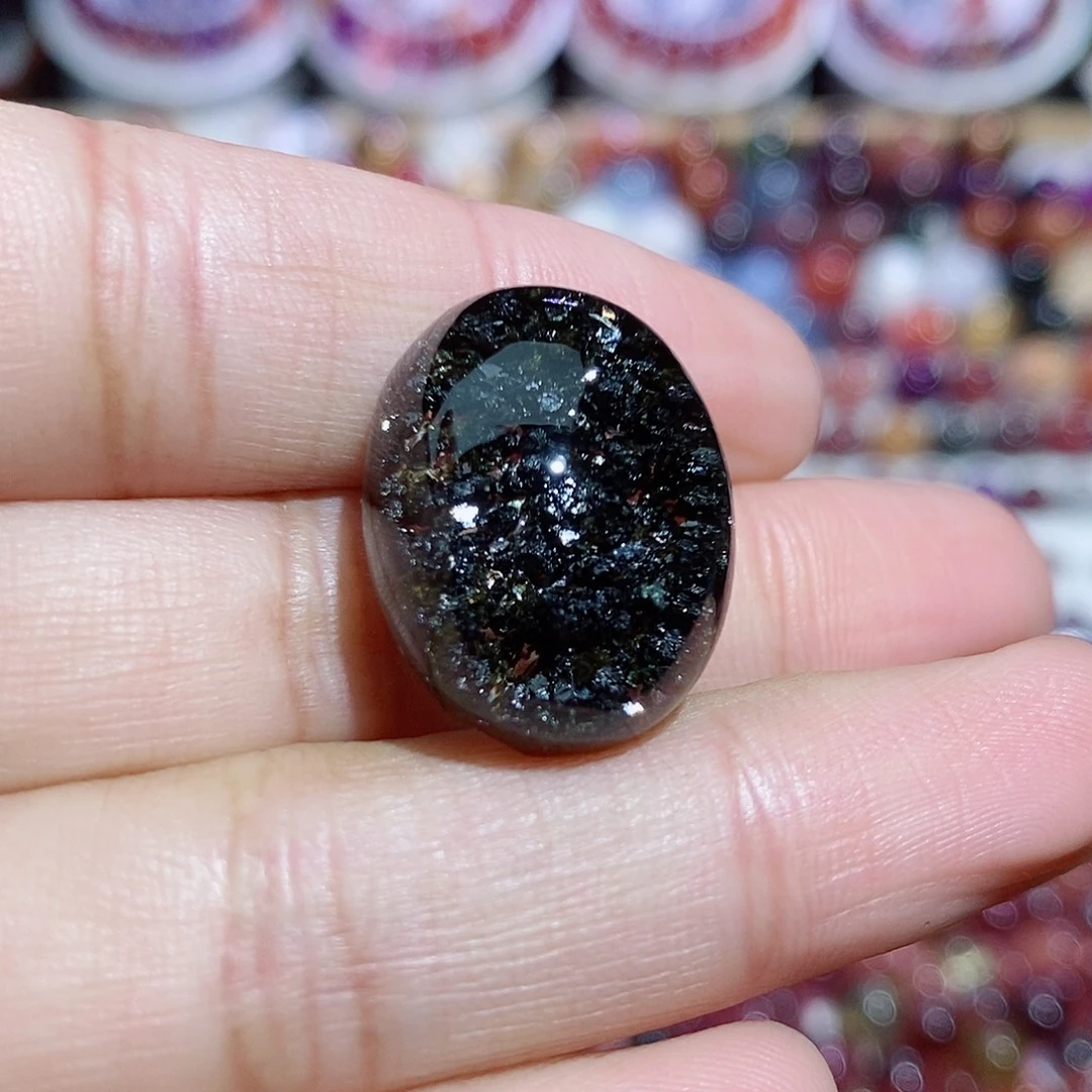 珠宝半成品水晶未镶嵌铁矿蛋面