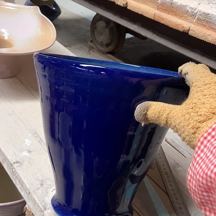 瓶口22高23 瑕景德镇陶瓷学院