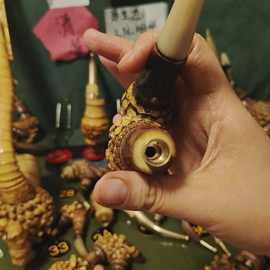 ღ***࿐贵州特色竹根烟斗工艺品手把件