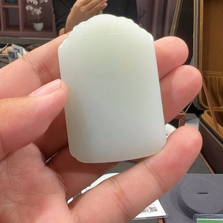 凡***.和田玉（白玉）未镶嵌手镯