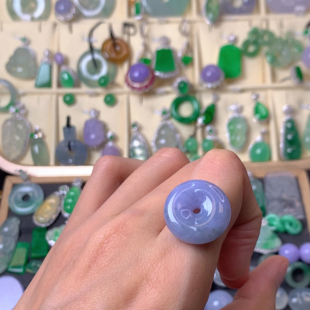 翡翠未镶嵌吊坠(不含链)裸石