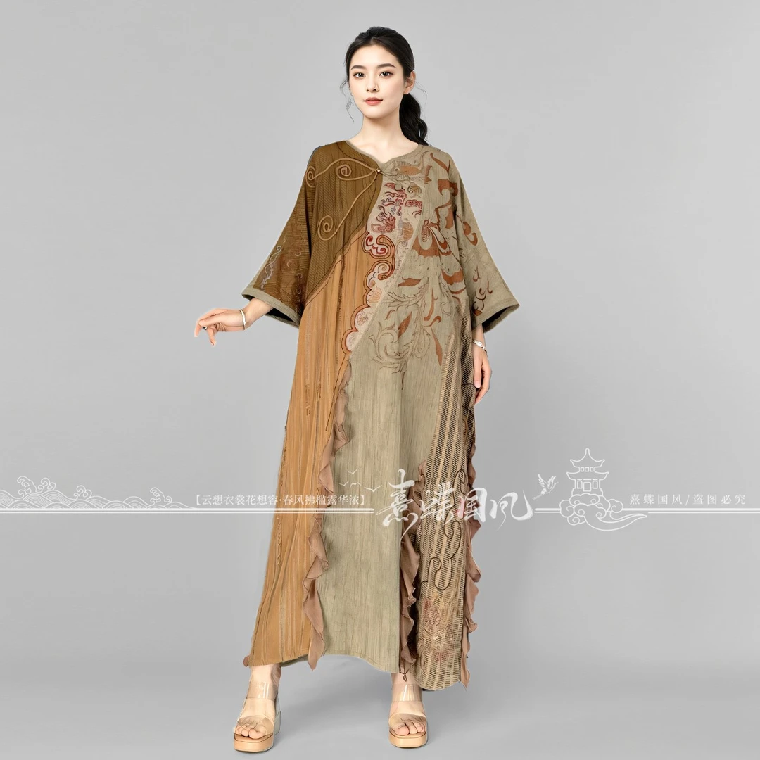 新中式复古国风民族风重工刺绣气质桃心领中袖宽松慵懒袍子连衣裙