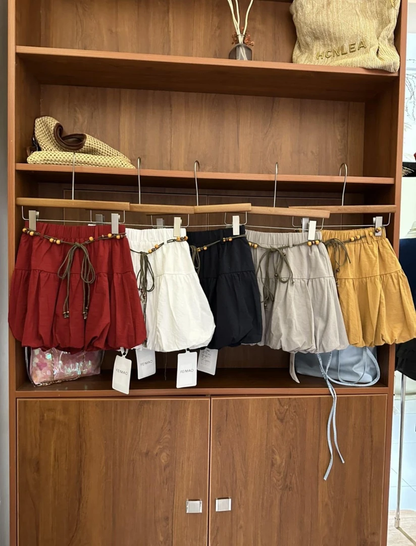 【赵小小yimao】28016 韩系松紧腰红色花苞小个子串珠腰带半身裙