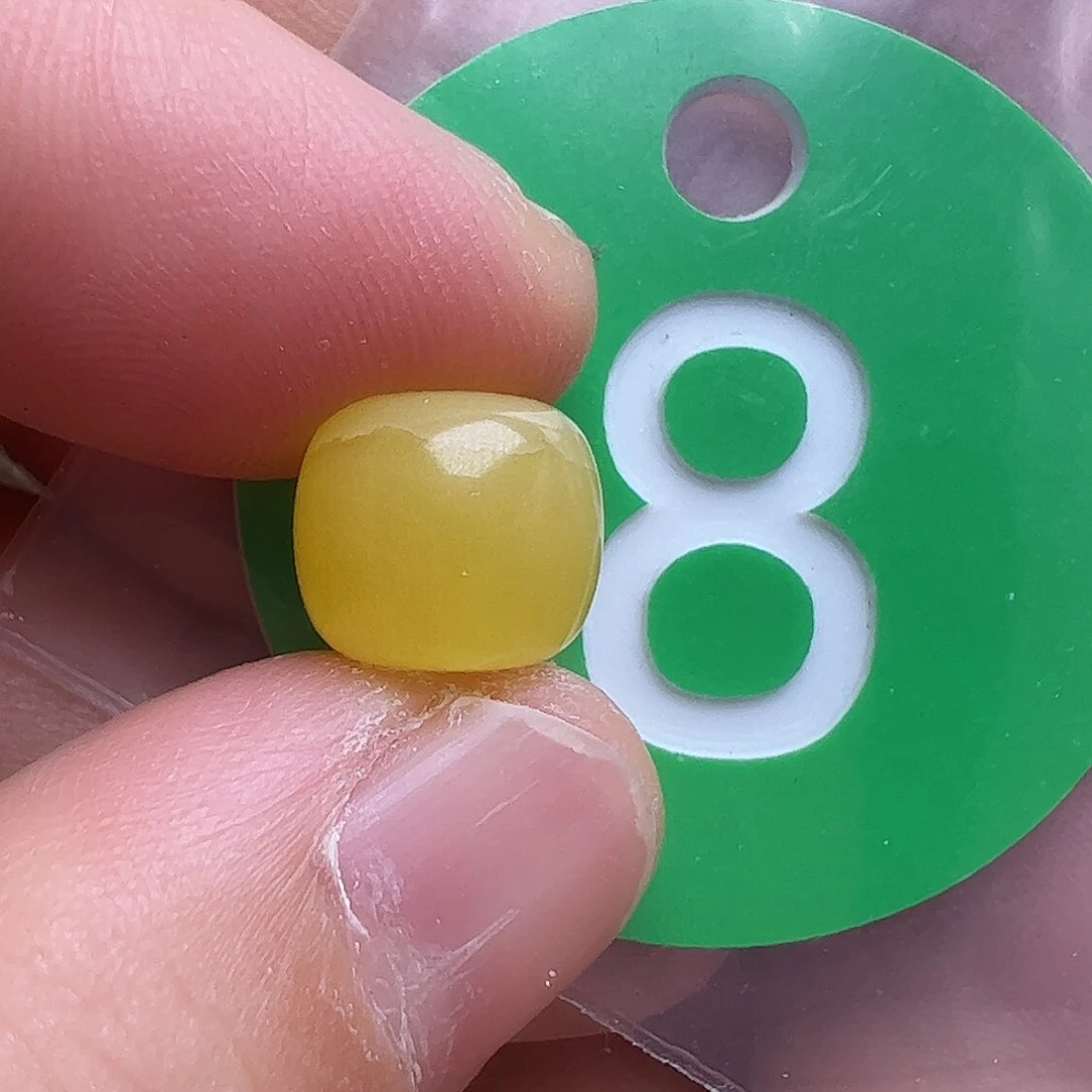 蜜蜡未镶嵌珠宝奇石9.6m m