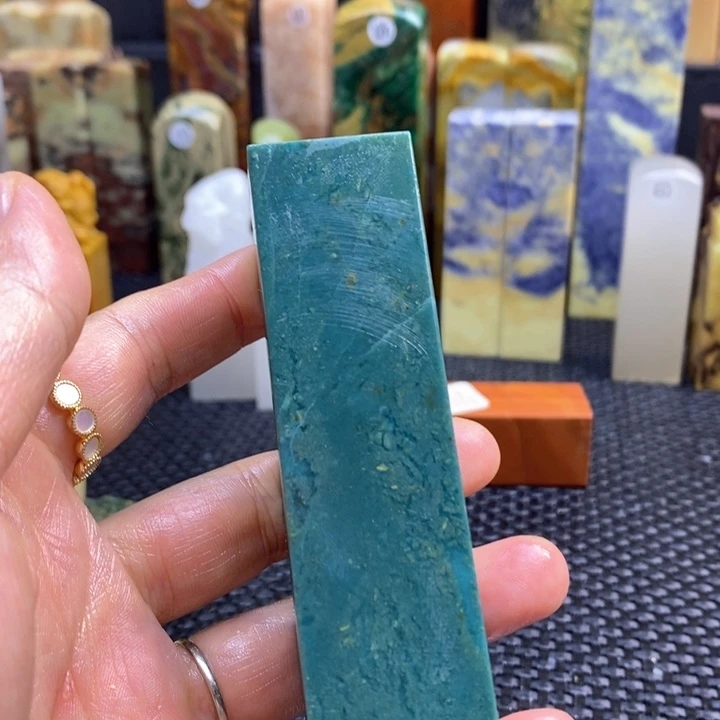 南美石惠****?青田石印章石