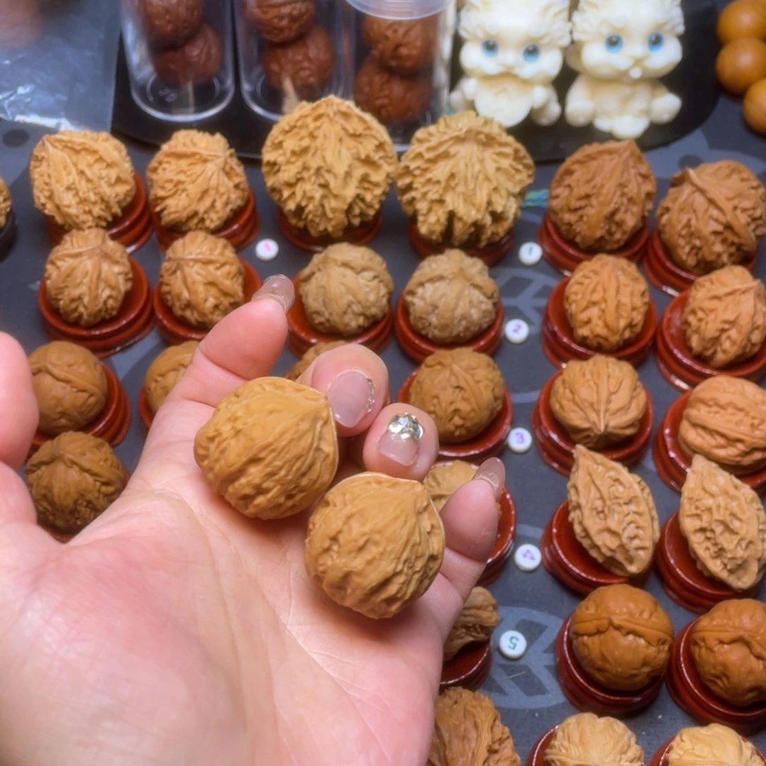 文玩核桃把件元气满满