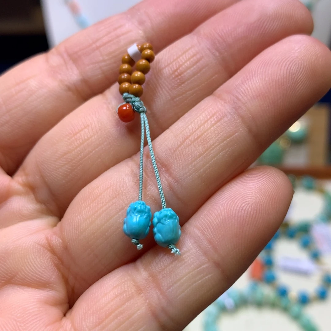 绿松石未镶嵌挂件