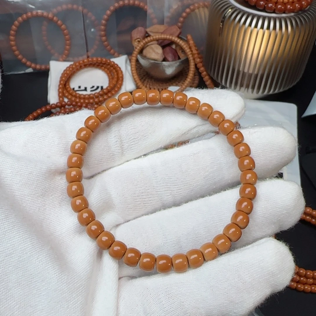 手串橄榄核F*.6.0三花面无白单圈