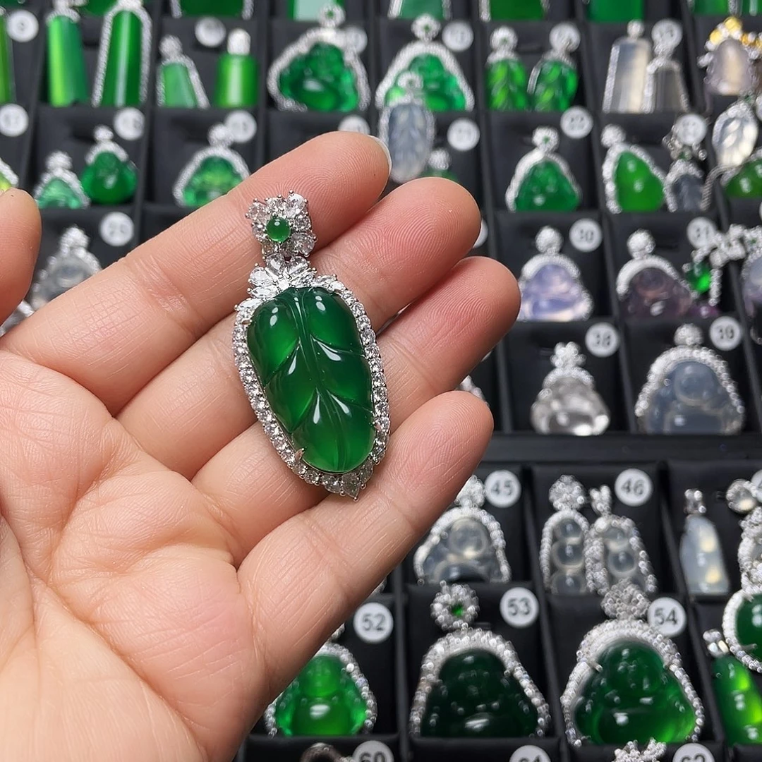 玛瑙/玉髓合金颈饰