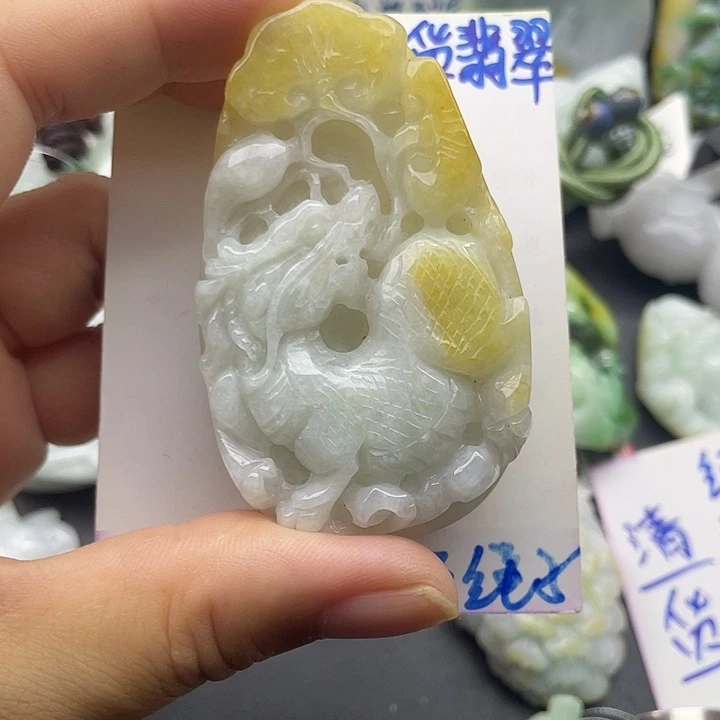 翡翠未镶嵌颈饰天然翡翠