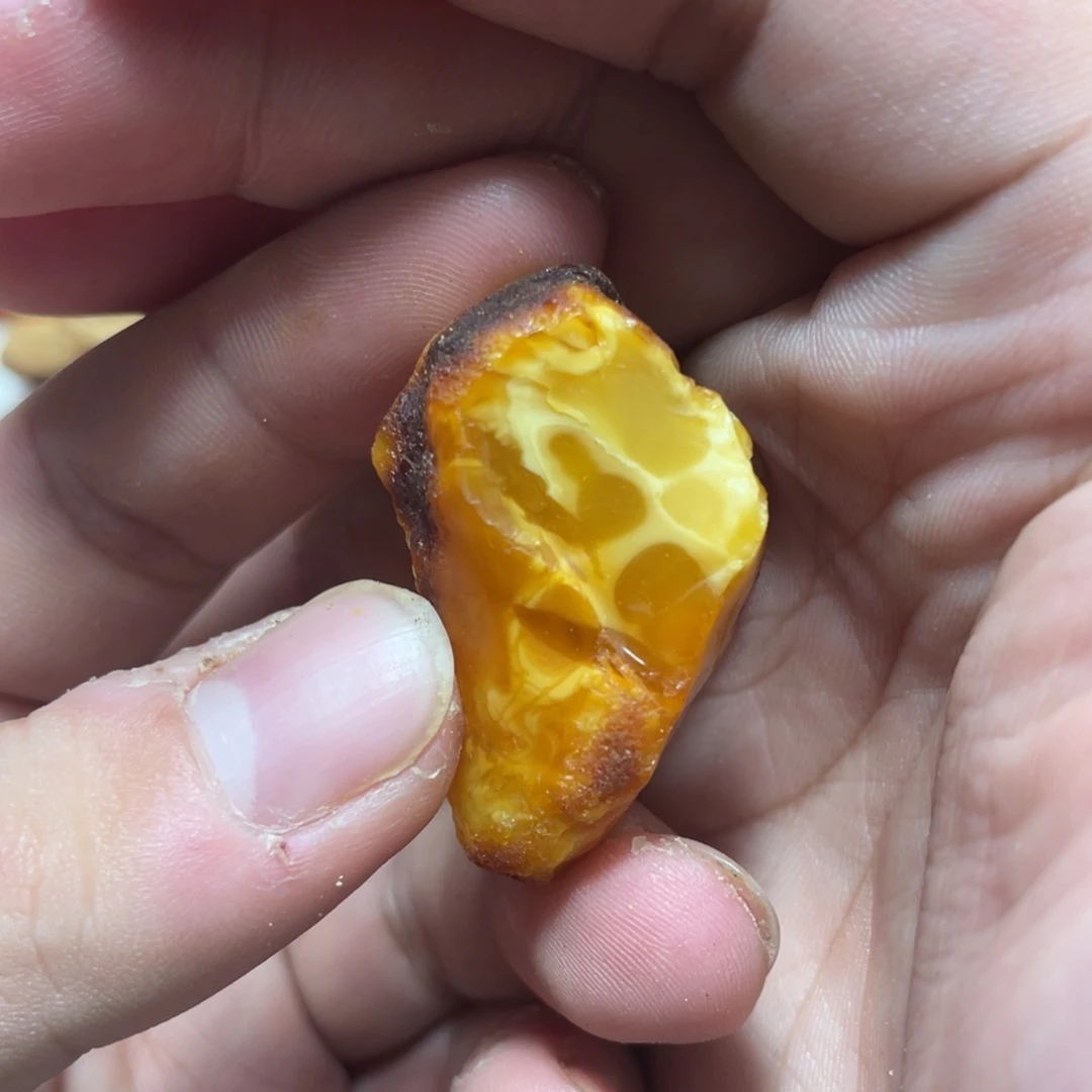 定制琥珀天然原矿