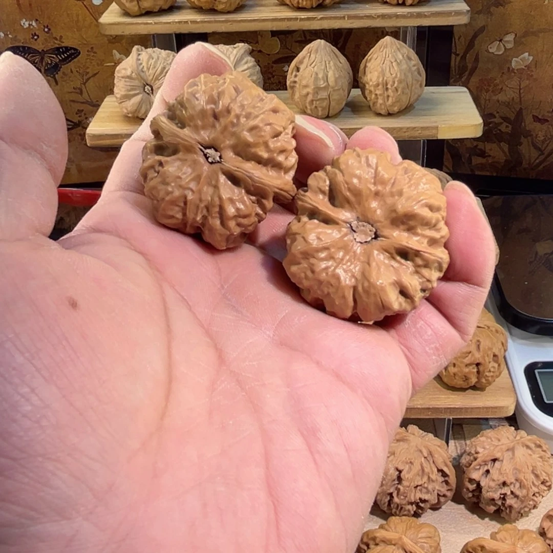 把件文玩核桃莽*