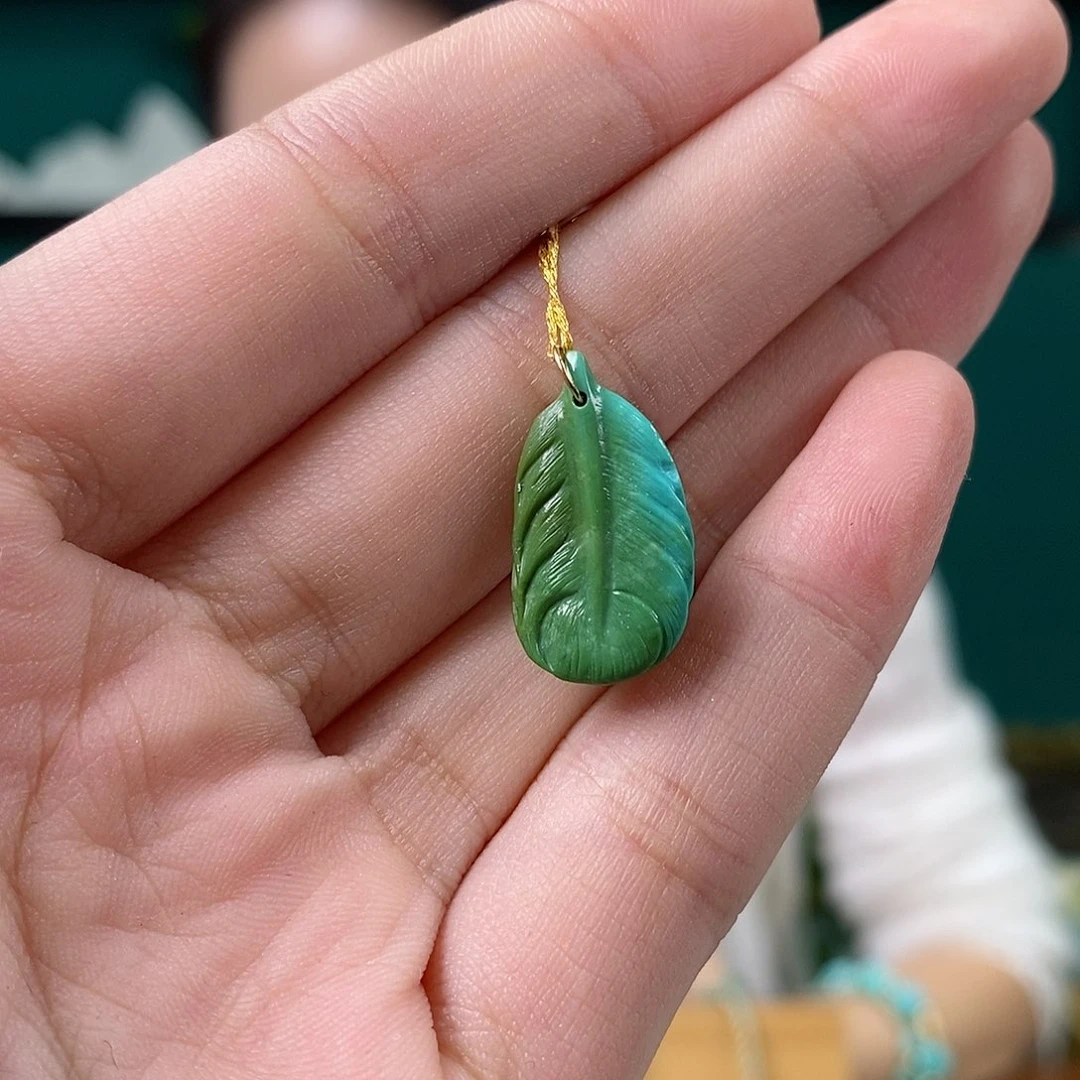 旺****绿松石未镶嵌珠宝奇石