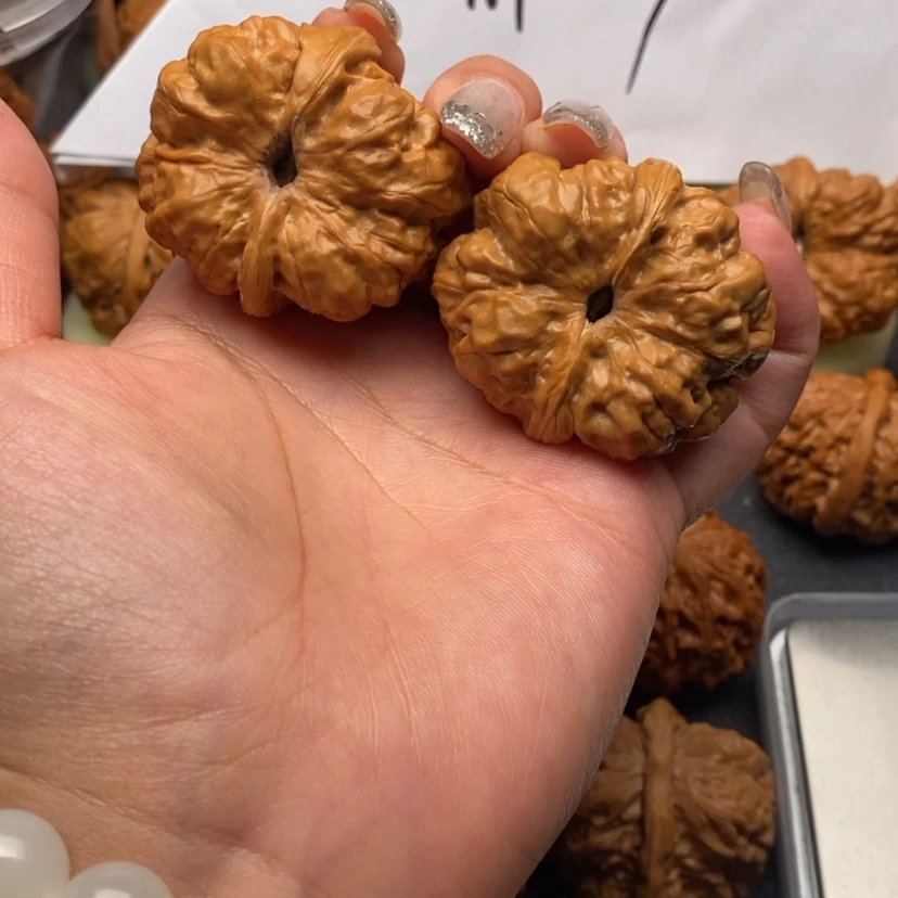 【闪购商品】文玩核桃把件文玩核桃