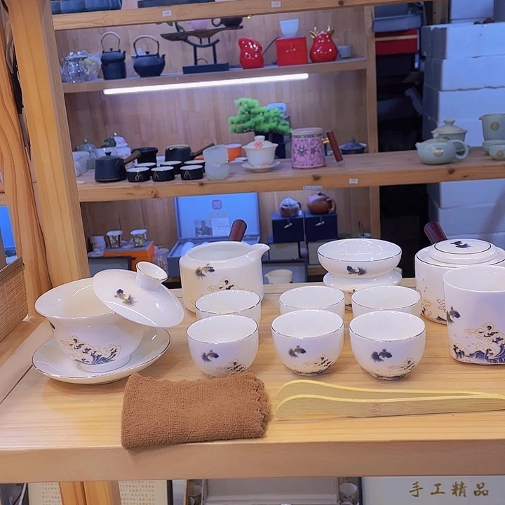 鱼跃龙门青花套装