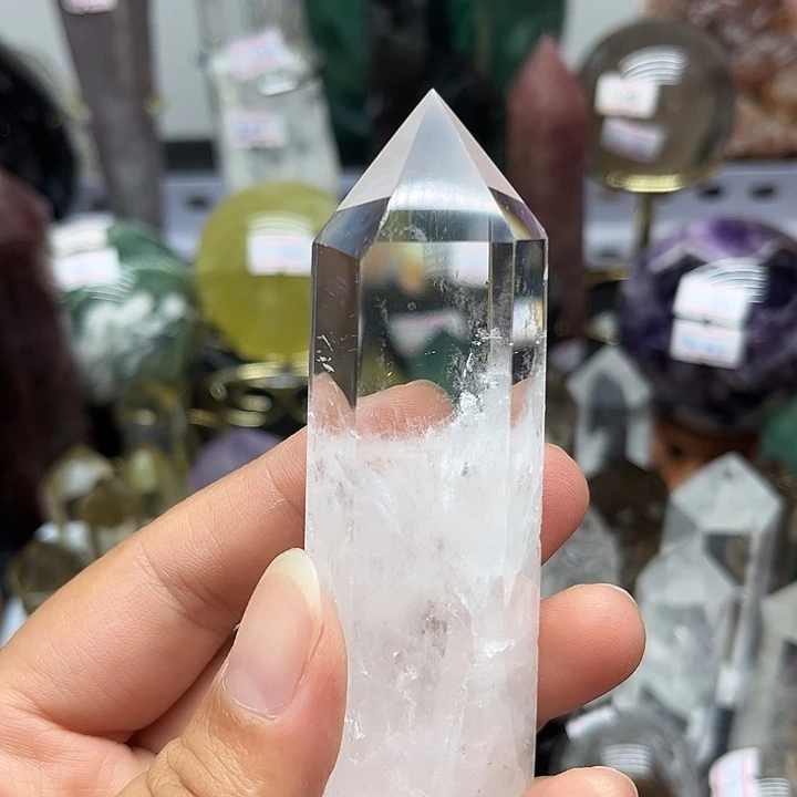 未镶嵌珠宝半成品水晶103克白水晶柱