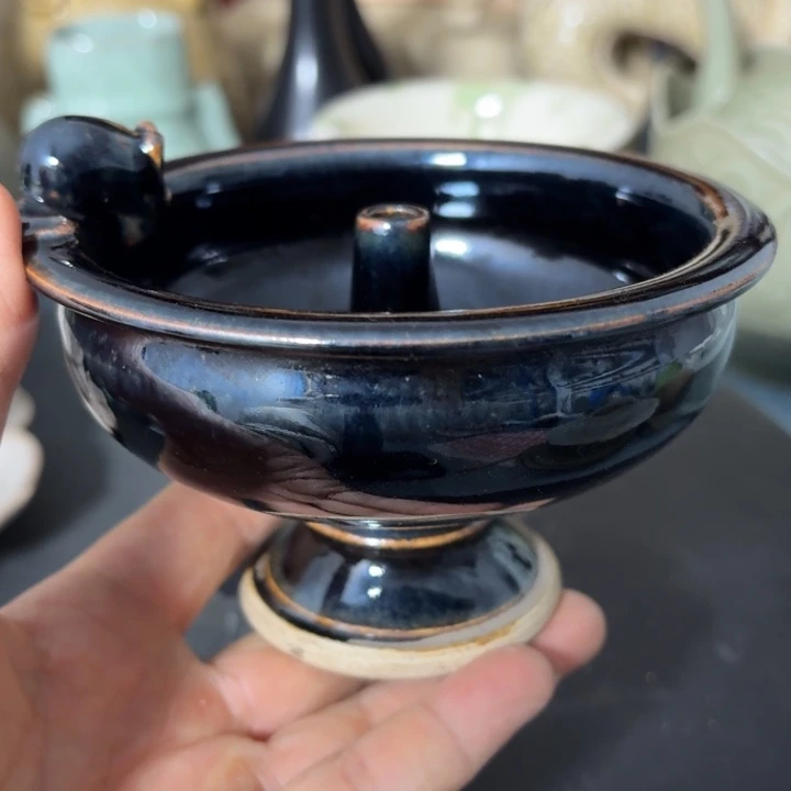 瓷片御*居器形美观大方典雅