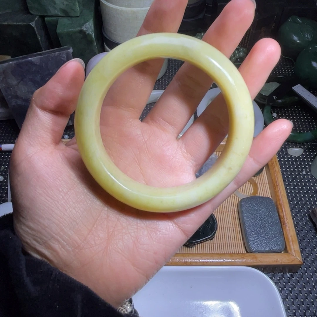 未镶嵌和田玉珠宝半成品41