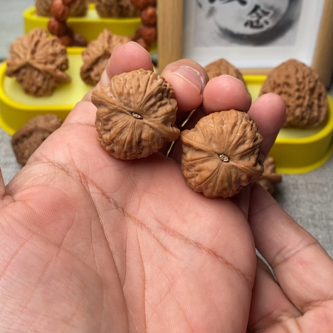 吊坠文玩核桃乾隆磨33手捻