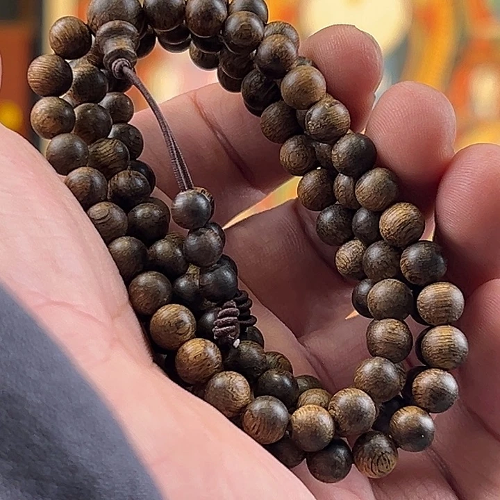 沉香手串爱****哥6MM沉水