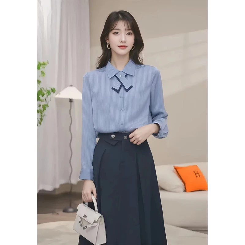 长袖纽扣常规韩版条纹衬衫打底衫蓝色衬衣职业时尚轻奢小众百搭