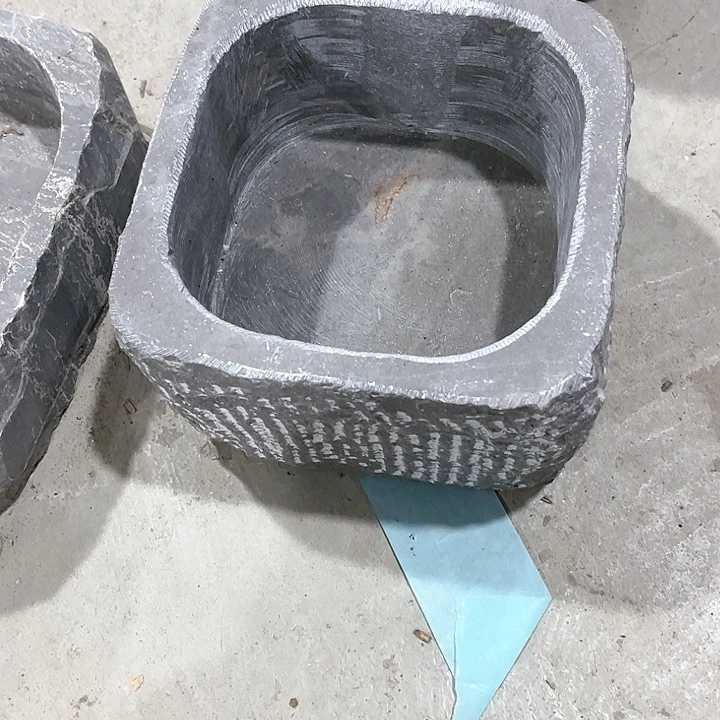 东*贵州天然素材有限公司