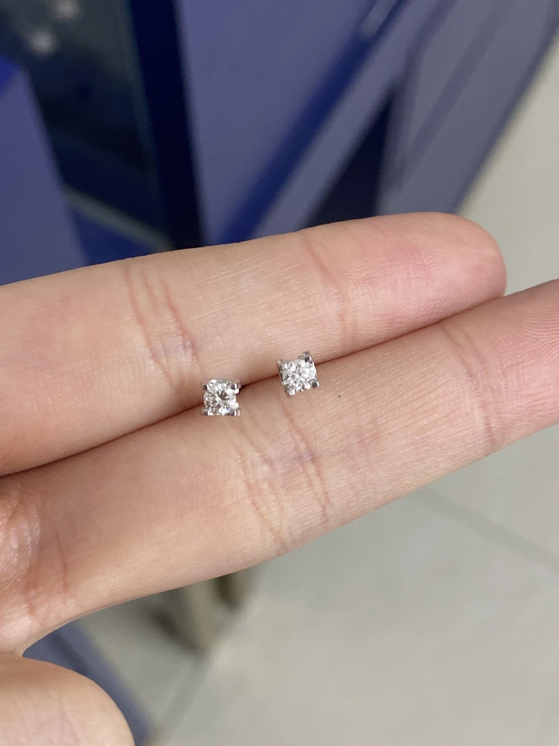 18k金30分牛头耳钉