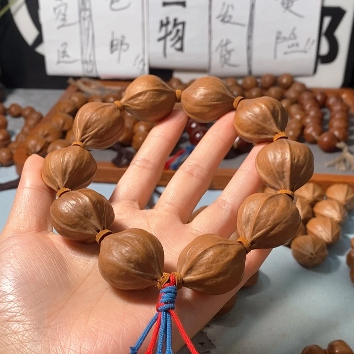 橄榄核手串0352精品4花老树王蒜头铁核9+1颗
