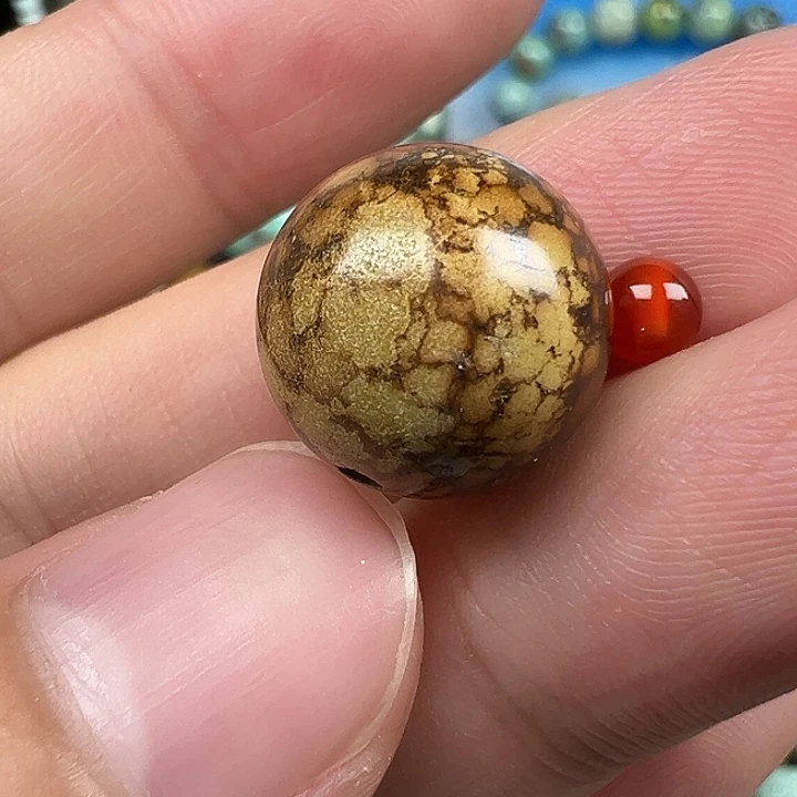 未镶嵌配饰南红玛瑙卡13.8