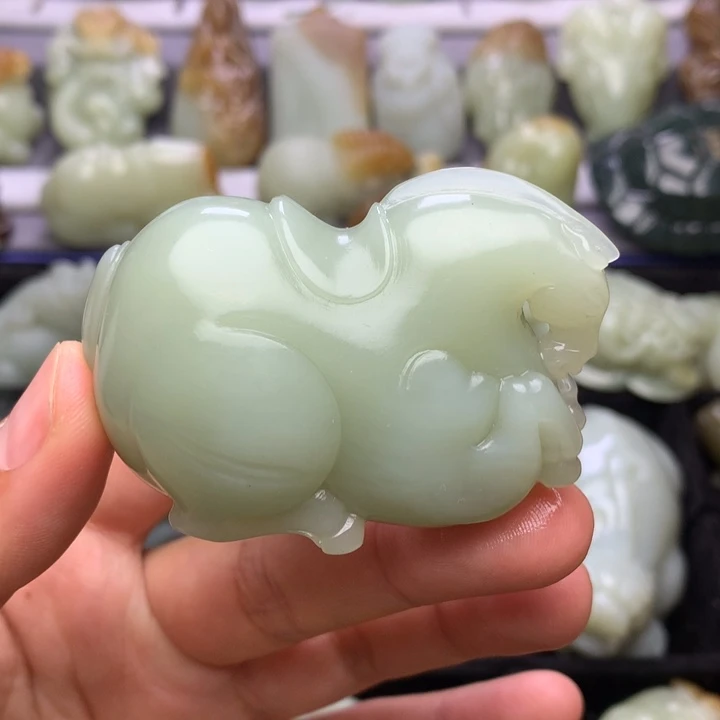 未镶嵌和田玉把件