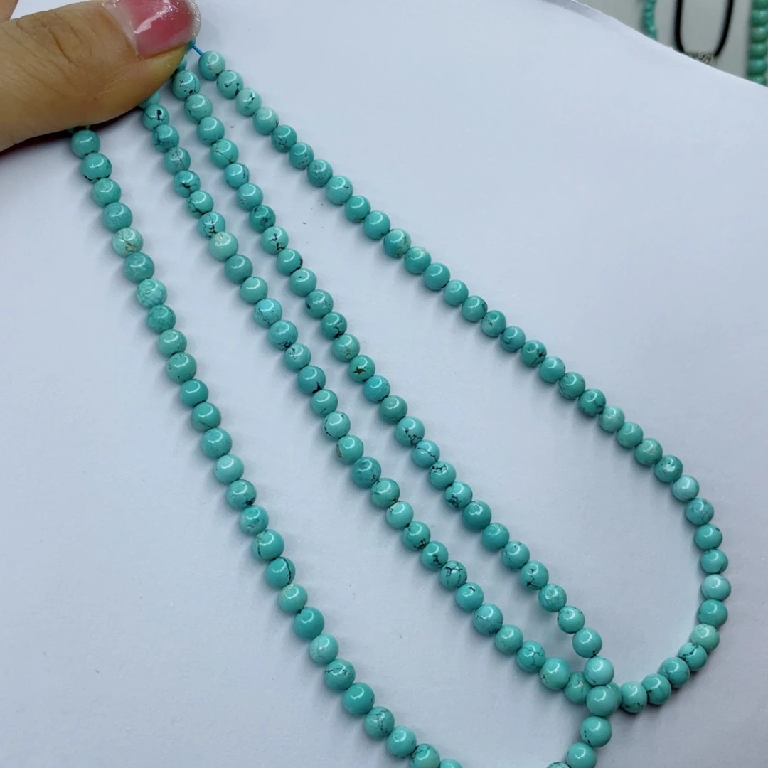 绿松石颈饰未镶嵌