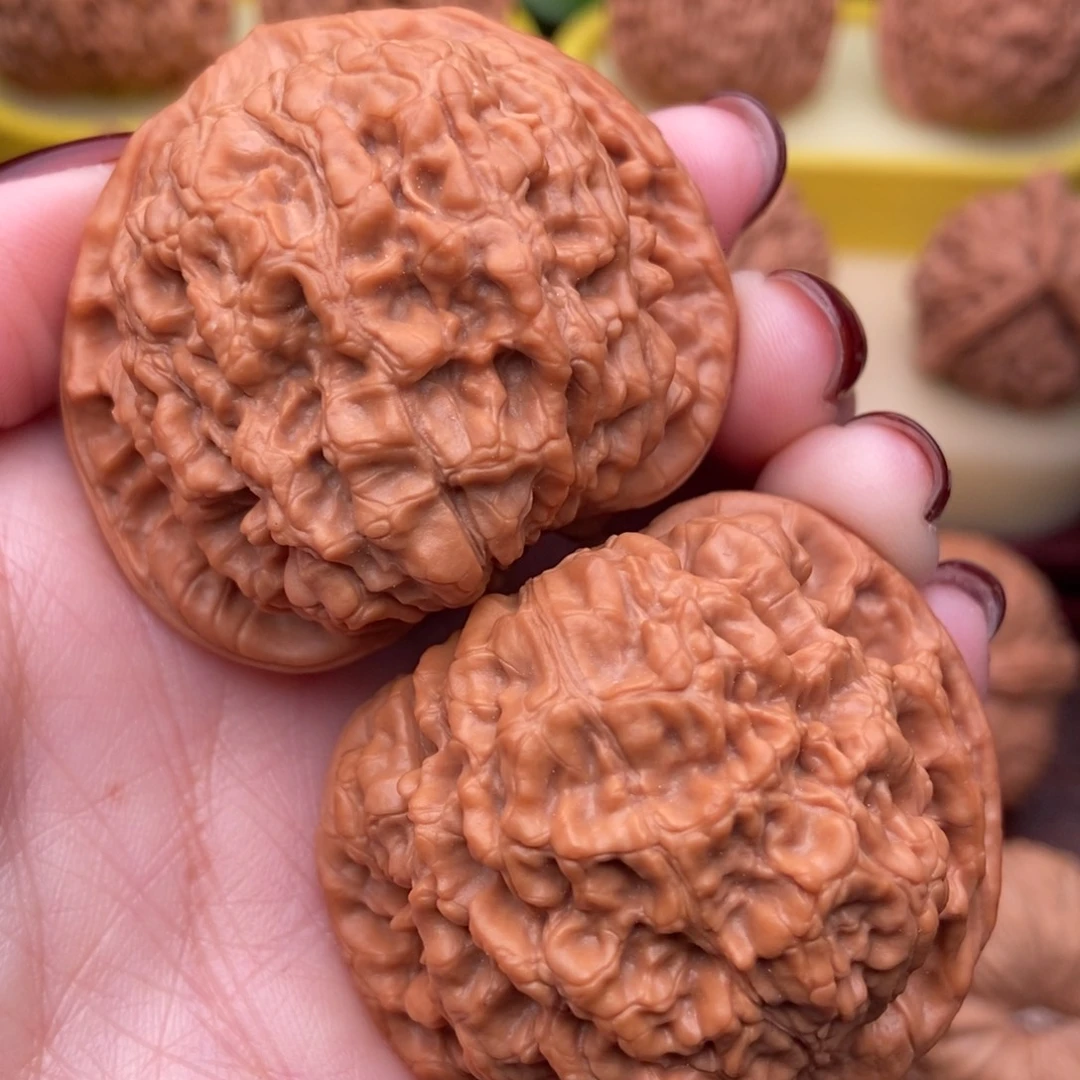 文玩核桃把件精品大官帽48