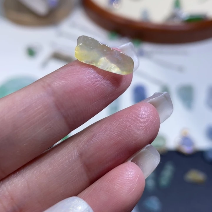 颈饰未镶嵌翡翠随行