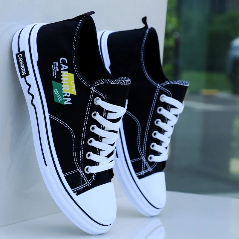 帆布鞋男款2025秋季新款男士板鞋休闲潮流百搭男鞋轻便学生平底鞋