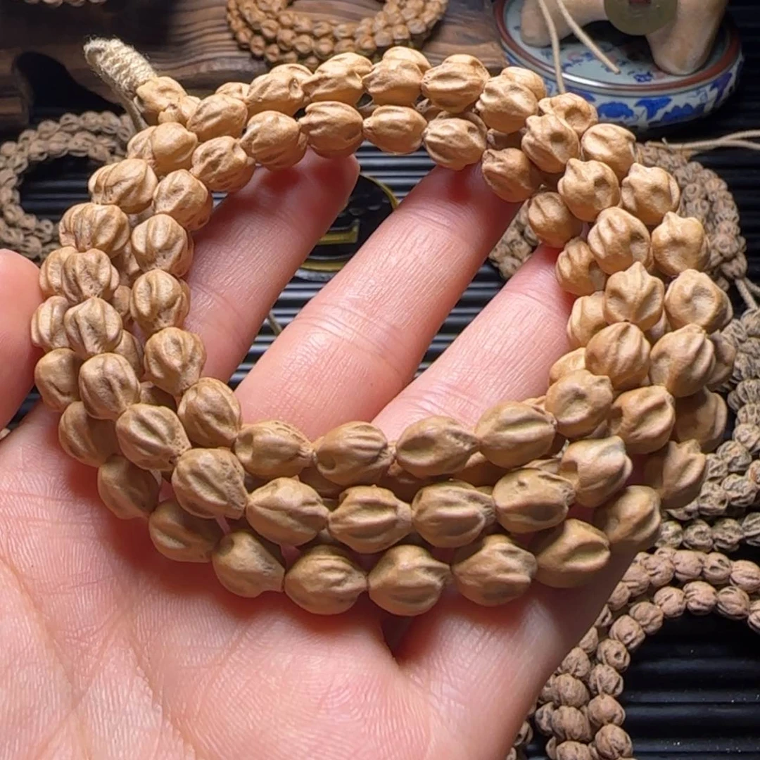 【闪购商品】吊坠柏香籽/百香籽问**法