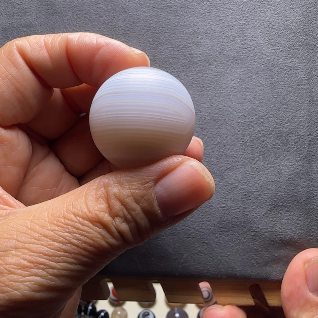 玛瑙/玉髓颈饰未镶嵌小*花