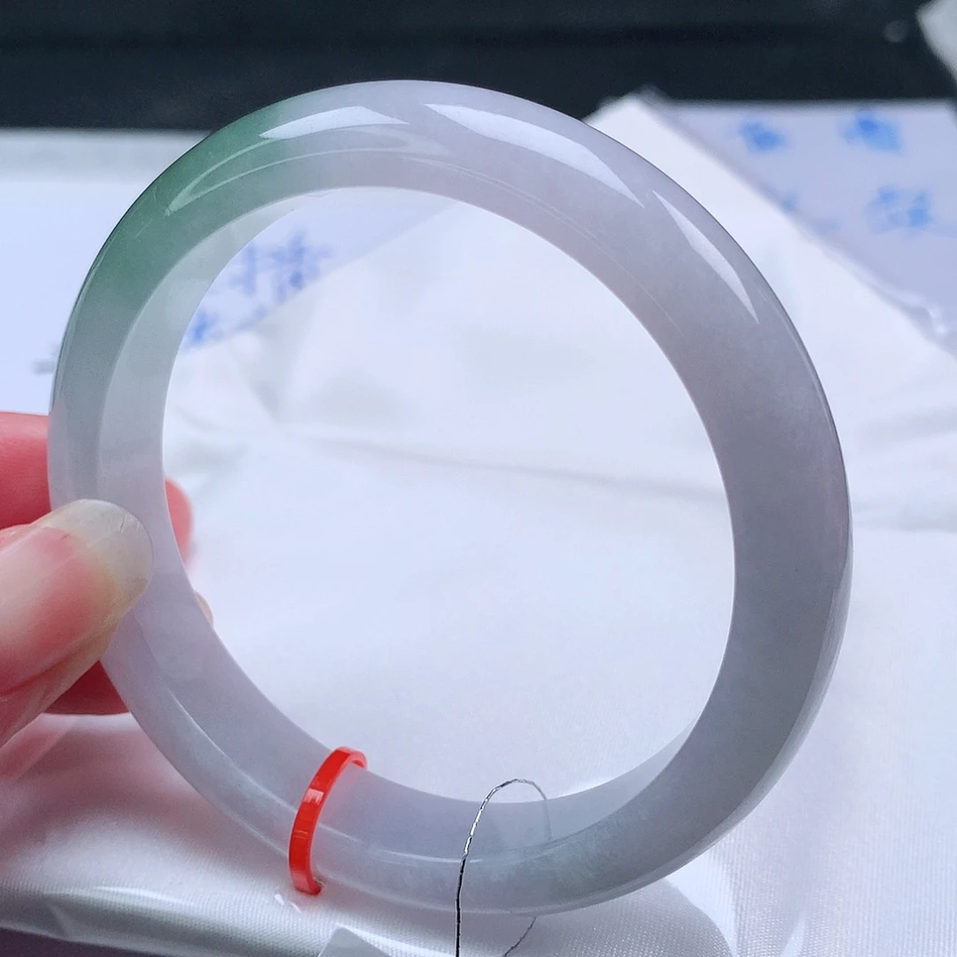 翡翠手镯未镶嵌57圈