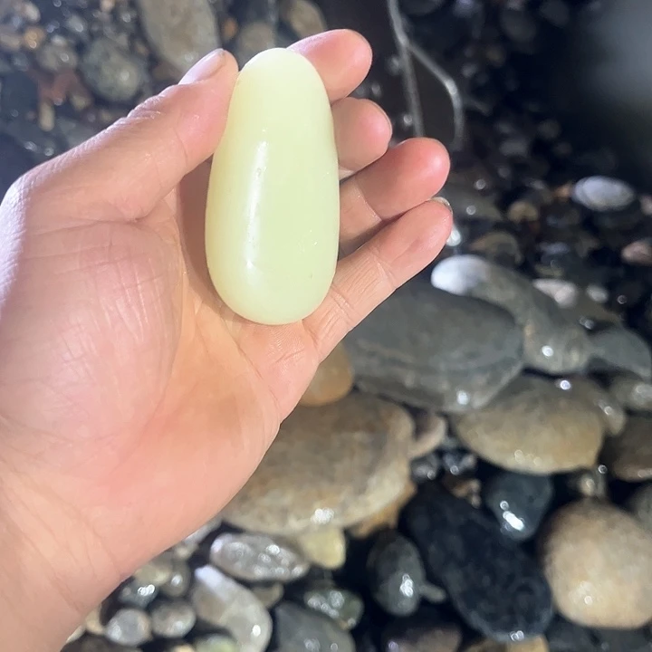 未镶嵌和田玉（糖玉）挂件