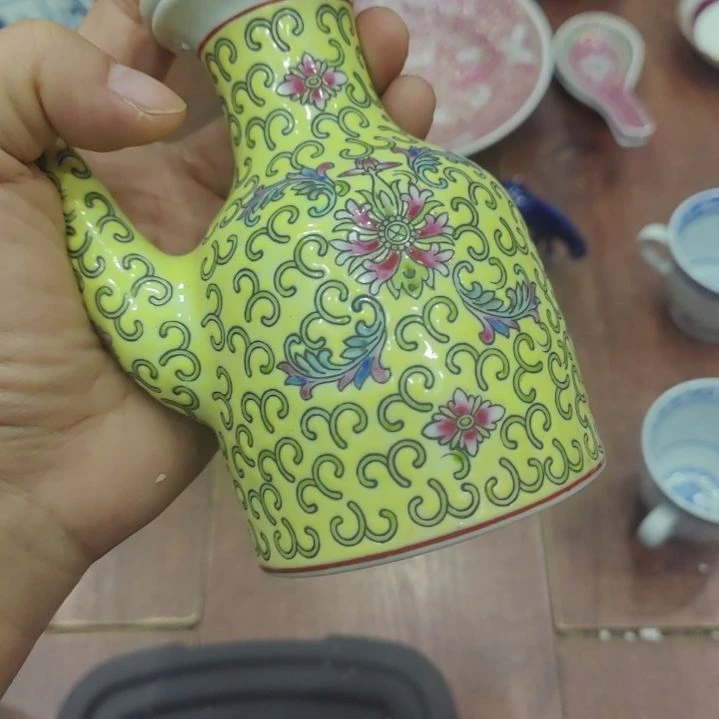 陶瓷景德镇酱油壶一个