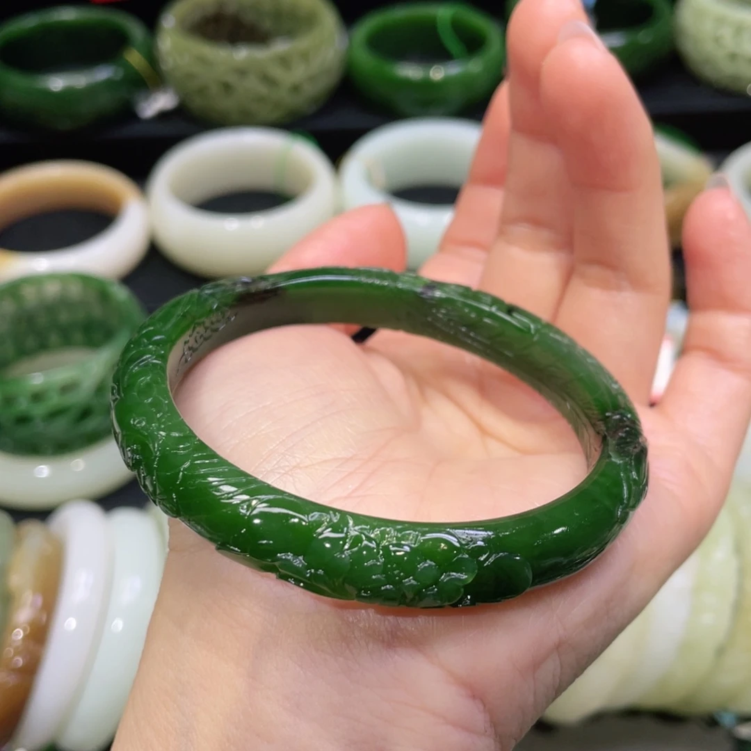 未镶嵌手镯和田玉42