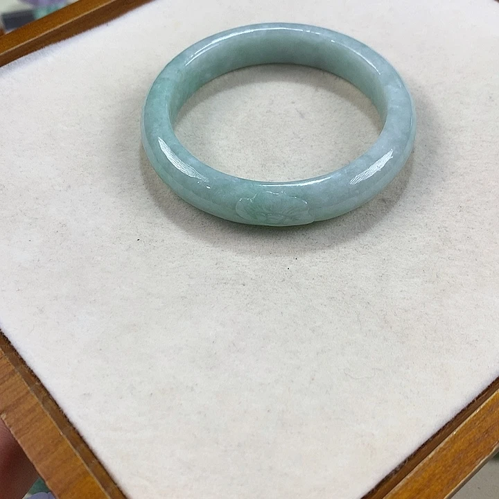 翡翠未镶嵌手镯翡翠手镯