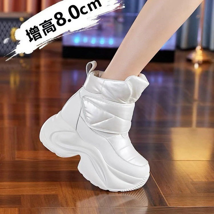 2025新款雪地靴复古亮面加绒防滑