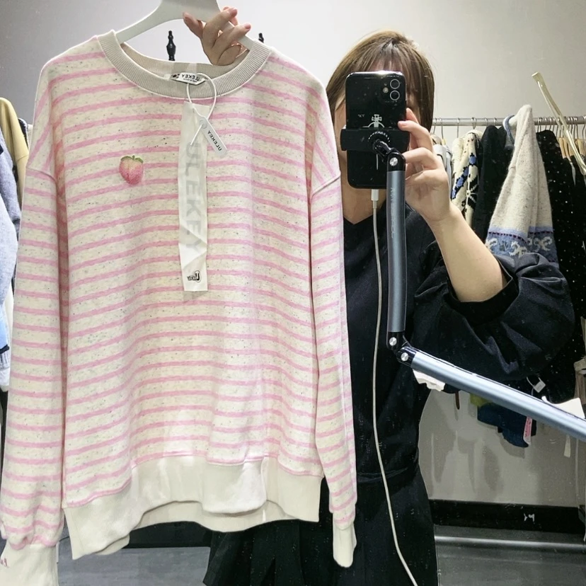 【闪购商品】桃子卫衣